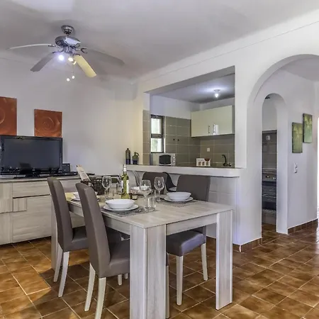 Semesterbostad Flh Gaivotas Cozy House *